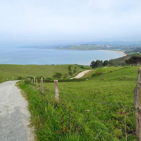 Casita Con Encanto Ii, Junto A Comillas Daire