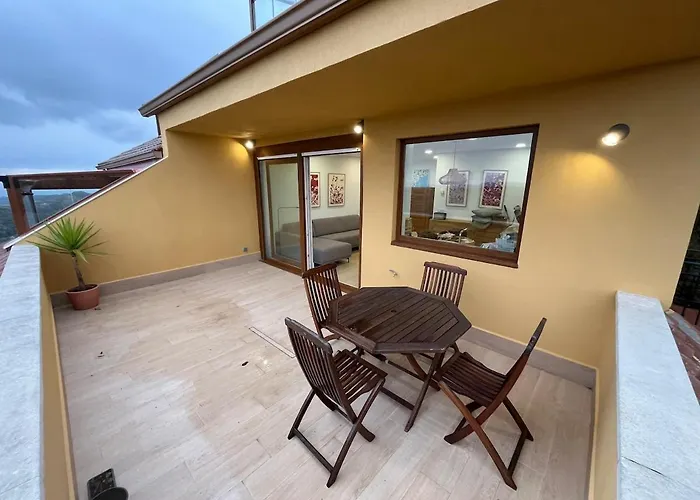 Casita Con Encanto Ii, Junto A Comillas Canales (Cantabria)